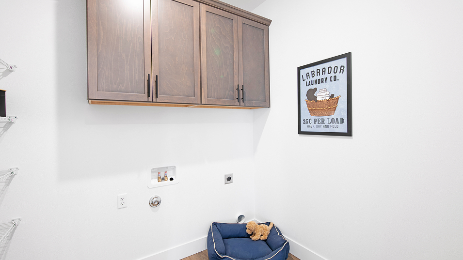 1464 Creston Laundry Base2