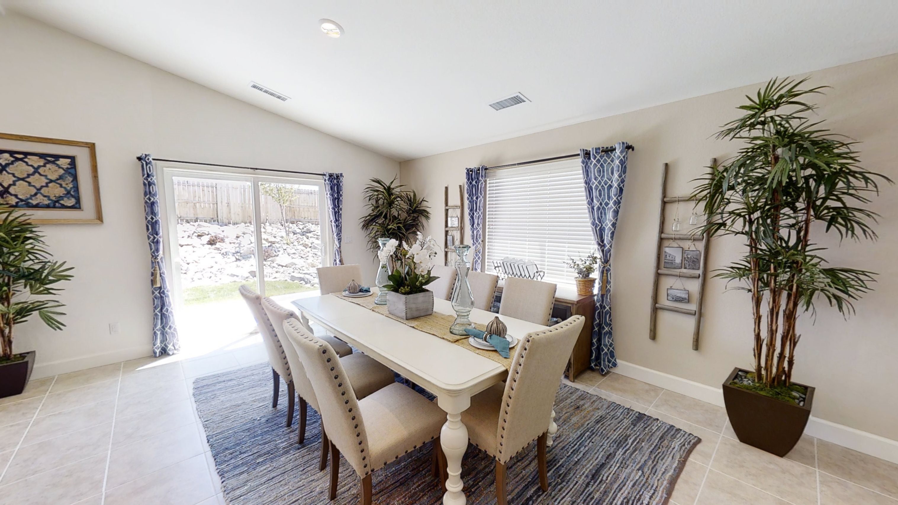 The Ponderosa - Dining room