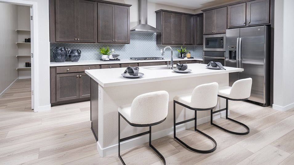 Residence 3308 kitchen