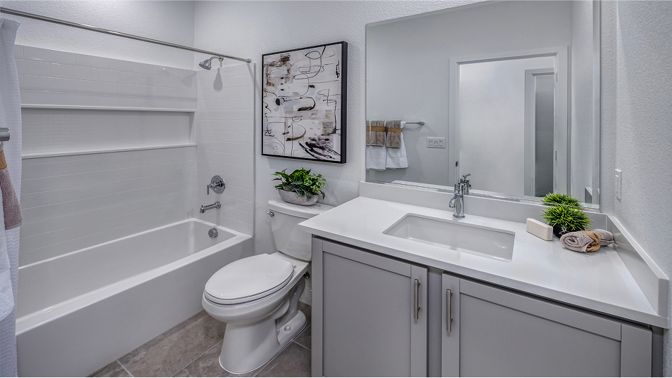 Lugano Lakeshore Res1 Bath2 F2 041425