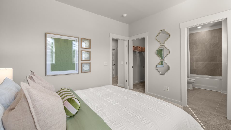 Winston Bedroom 2