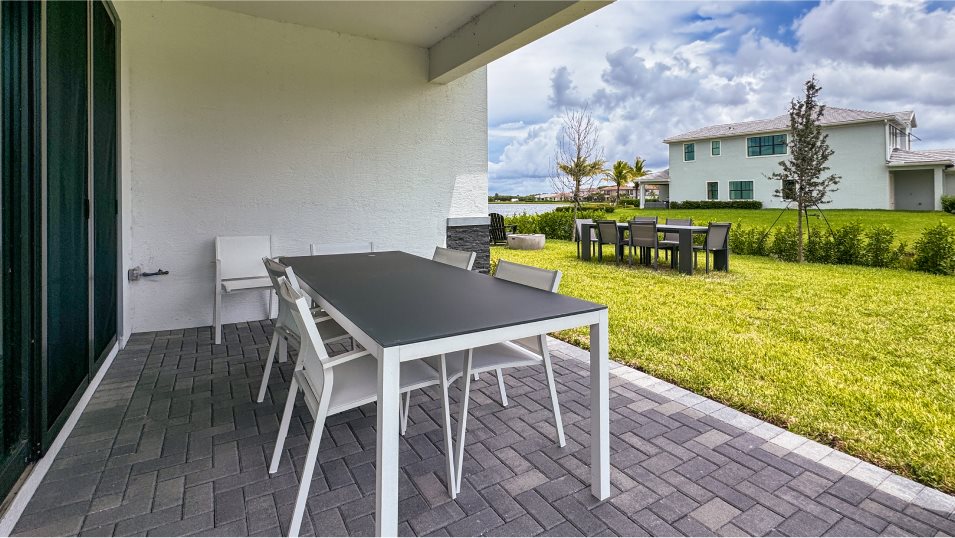 Vito covered terrace