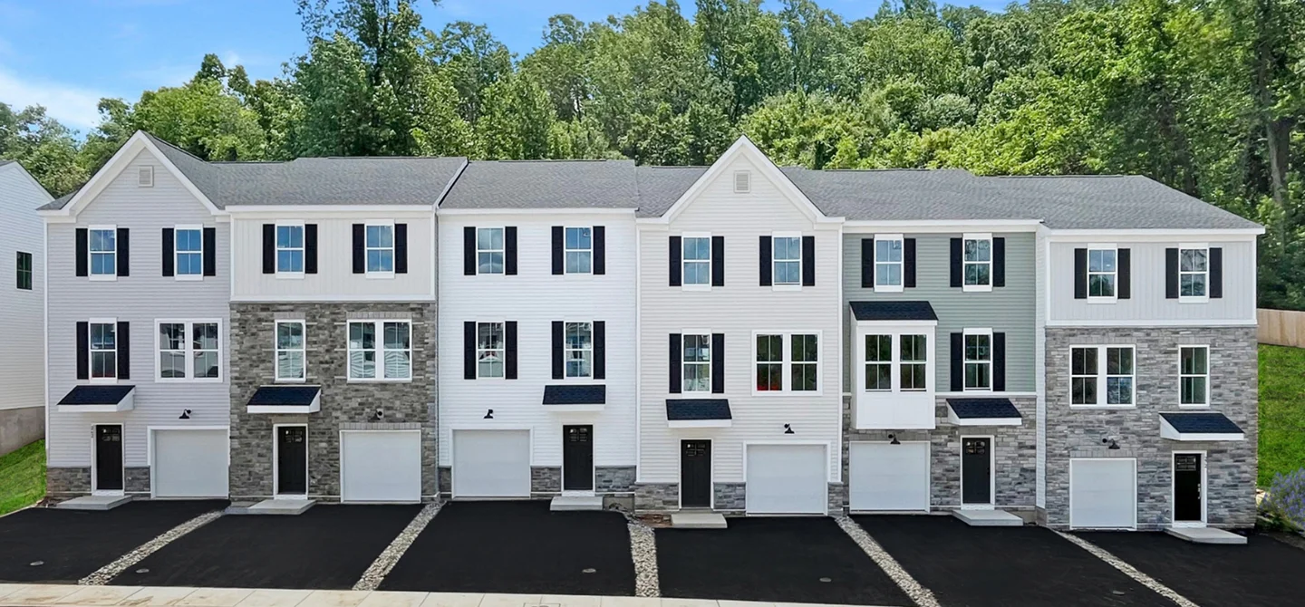 Downingtown Ridge Chase Townhomes Chase Streetscape 2 8 22 25