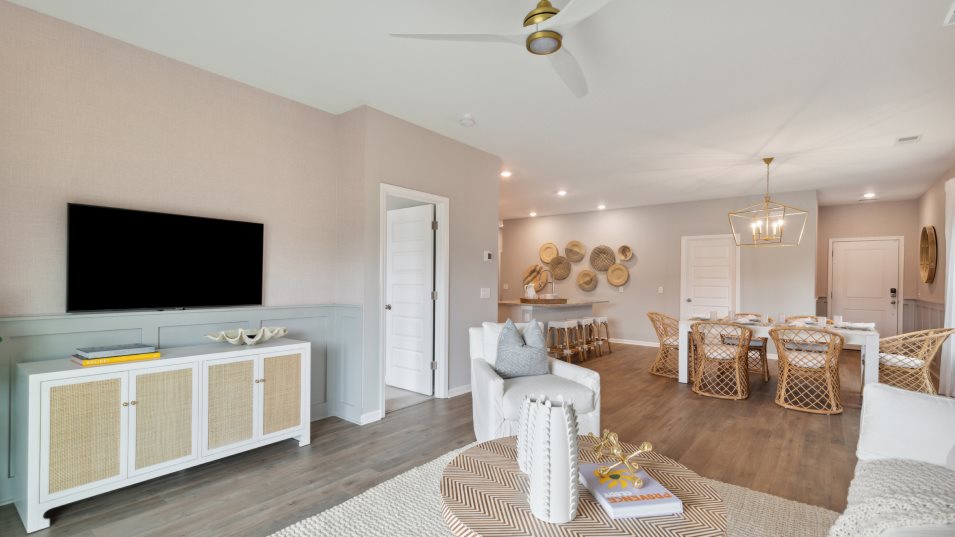 Harrisburg Family Room