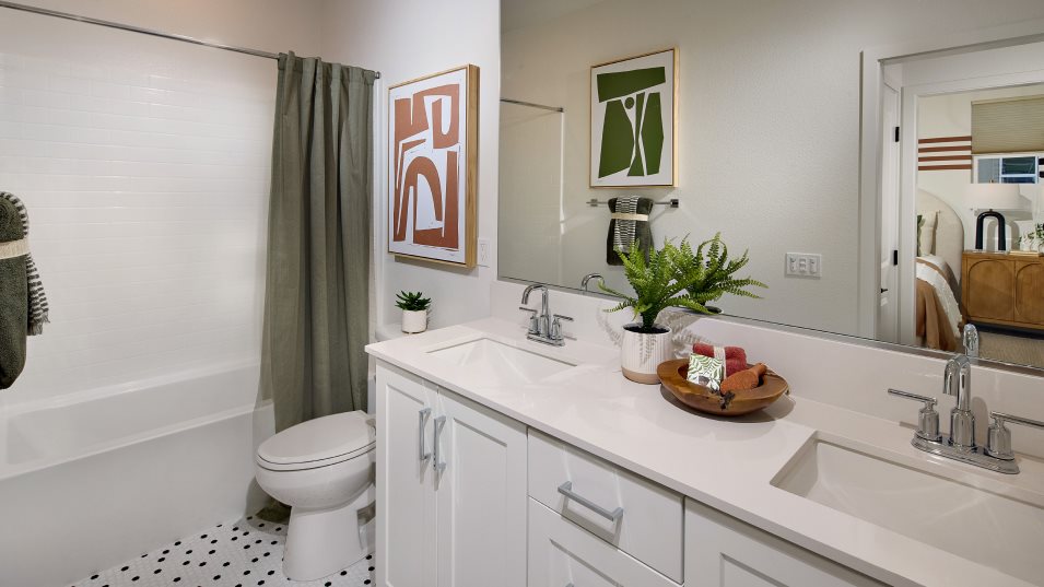 Residence 3 Bathroom 2