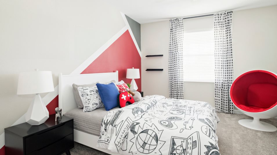 Simmitano third bedroom