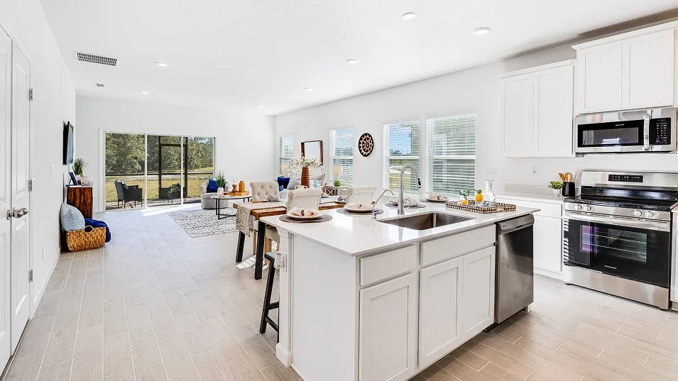 Halle plan kitchen