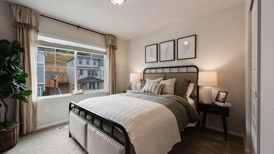Bailey II Bedroom 2