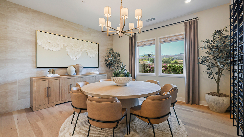 Amora Res3 Dining 1of4 F1