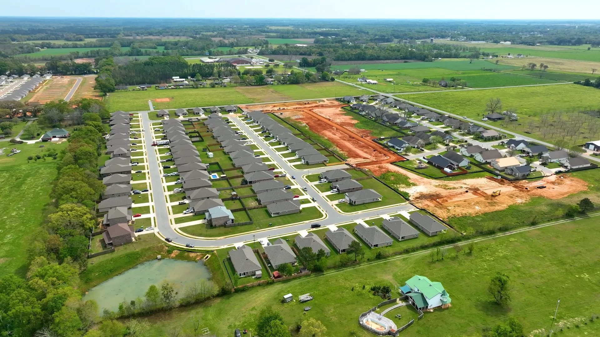 Cottages of Aventura video still