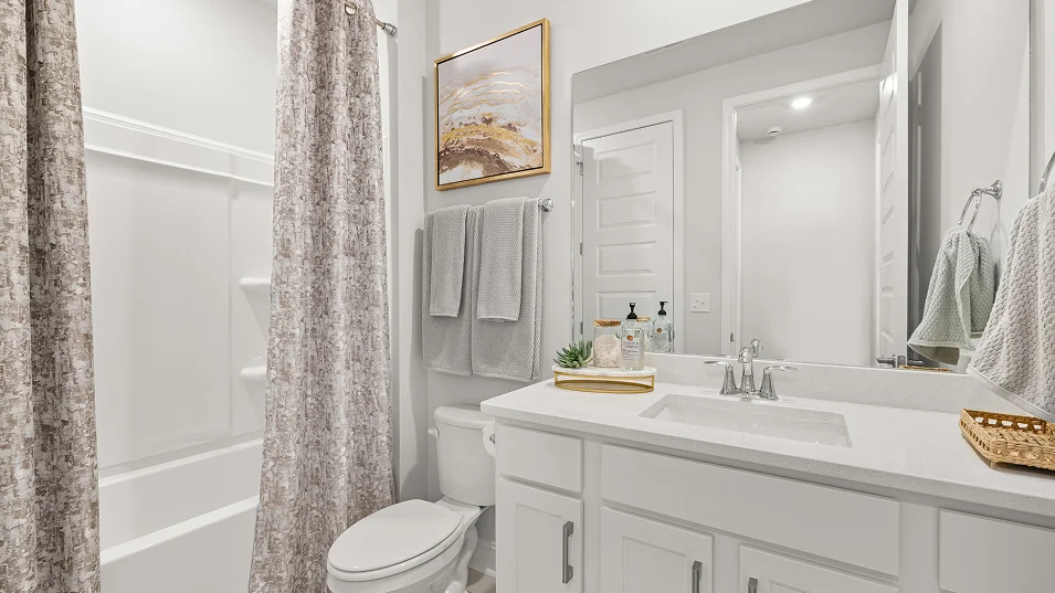 2828 Marley Bath2 F1