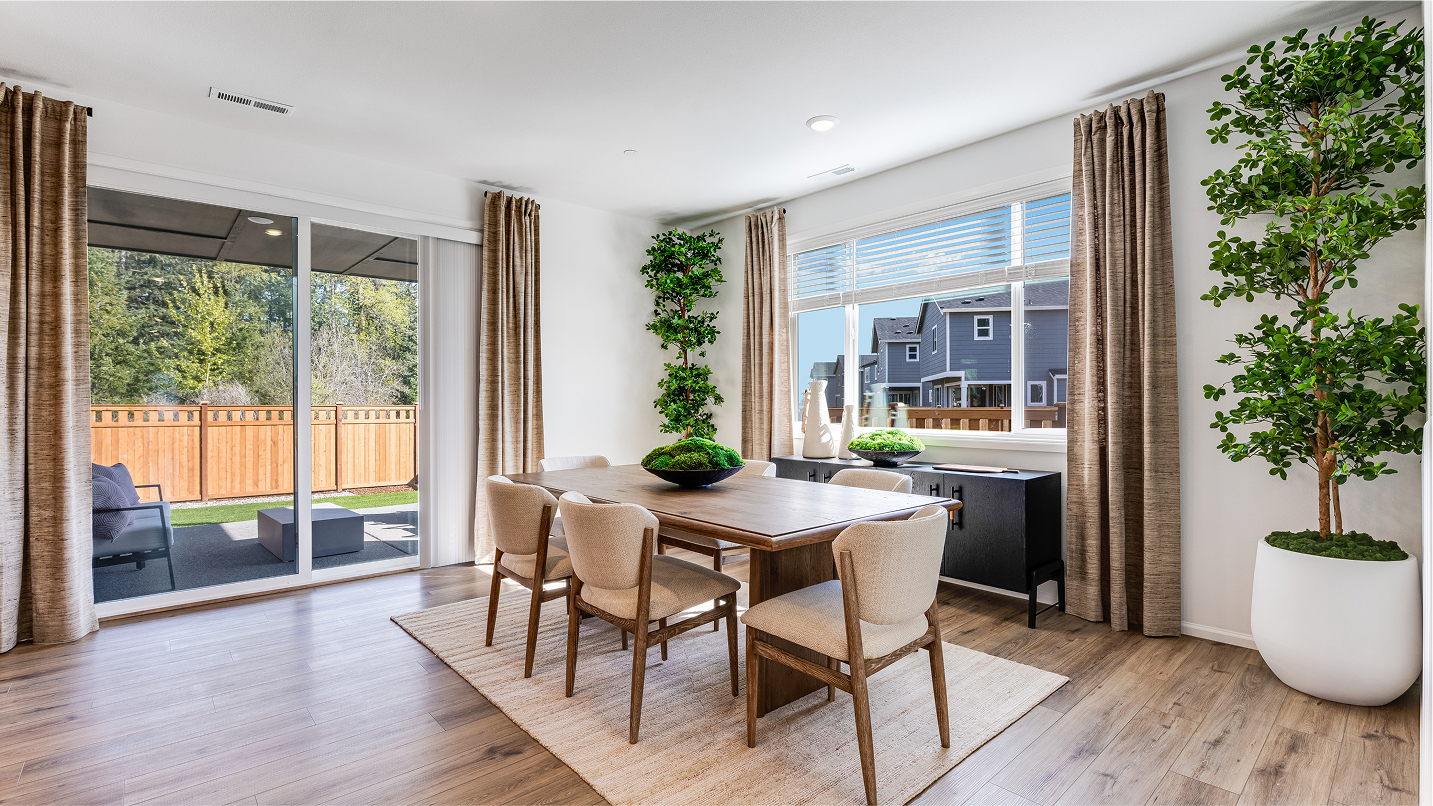 3360 Lilac Dining F1