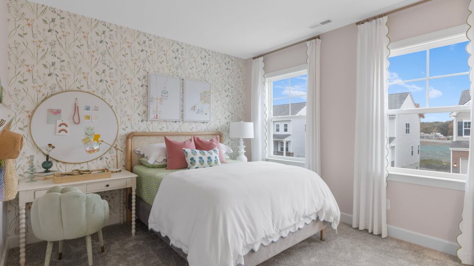 Lorton Bedroom 3