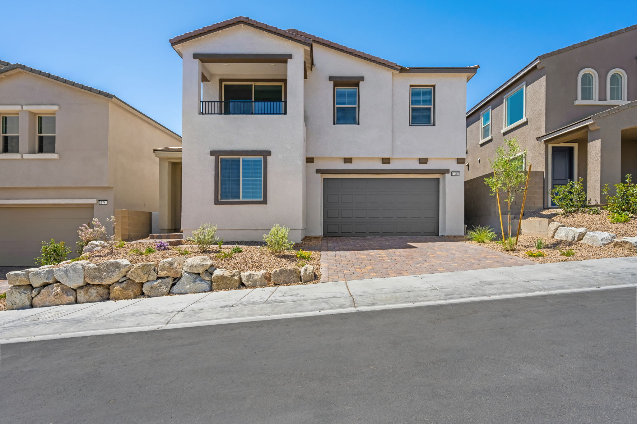 Mockingbird Summerlin Bobby Exterior