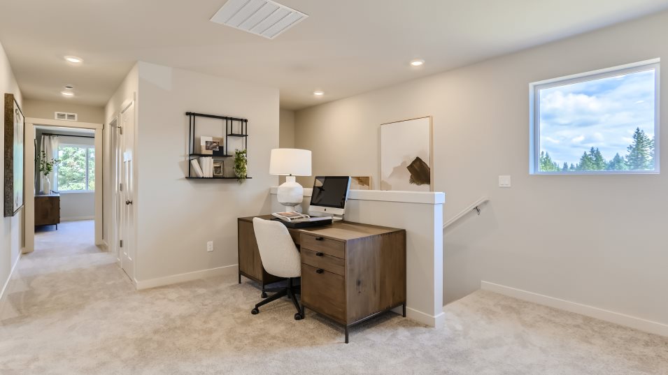 Charlotte Loft