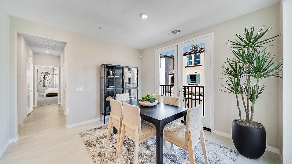 Green Leaf Sycamore Heights Res1 Dining 1of2 F2