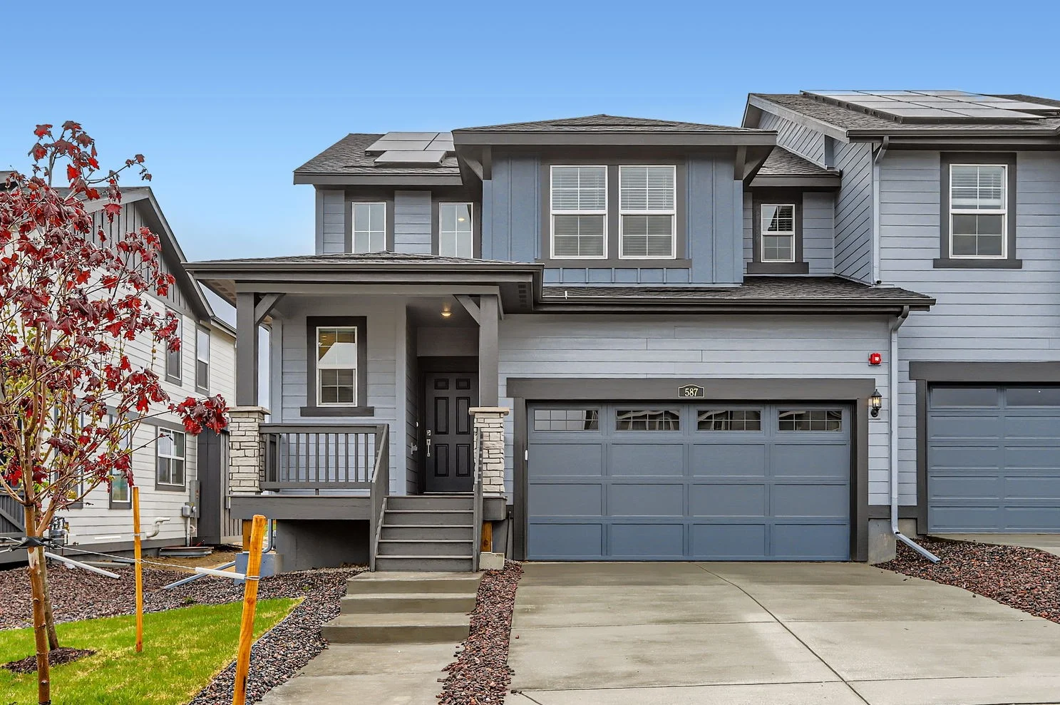 587 Nightsky St Exterior Front