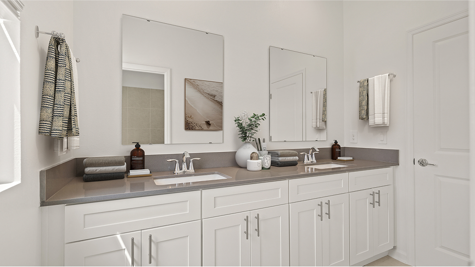 3216 Fairmont Owners Bath 1of2 F2 4 24 25