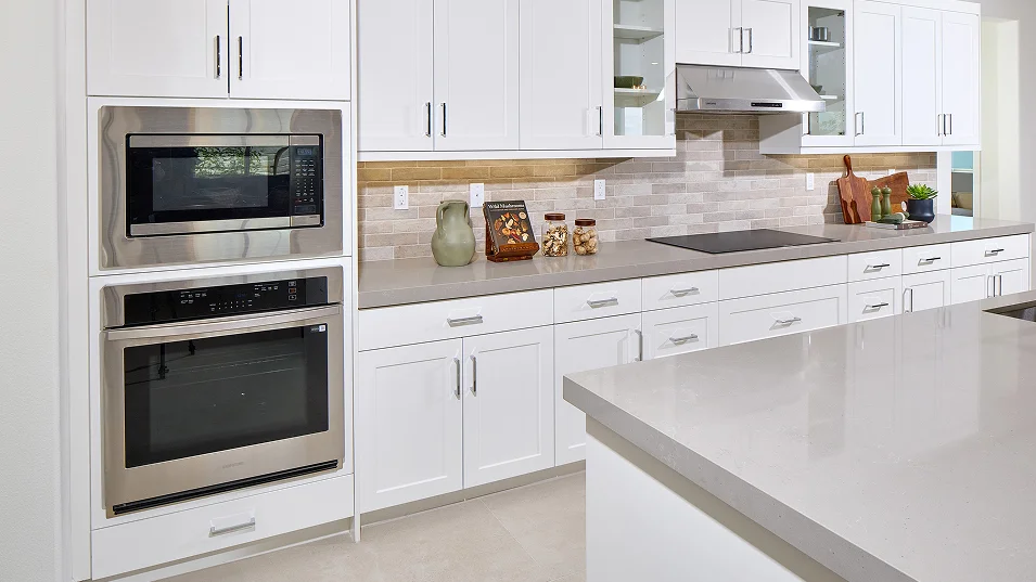 Monarch North River Farms Res1 Kitchen 3of3