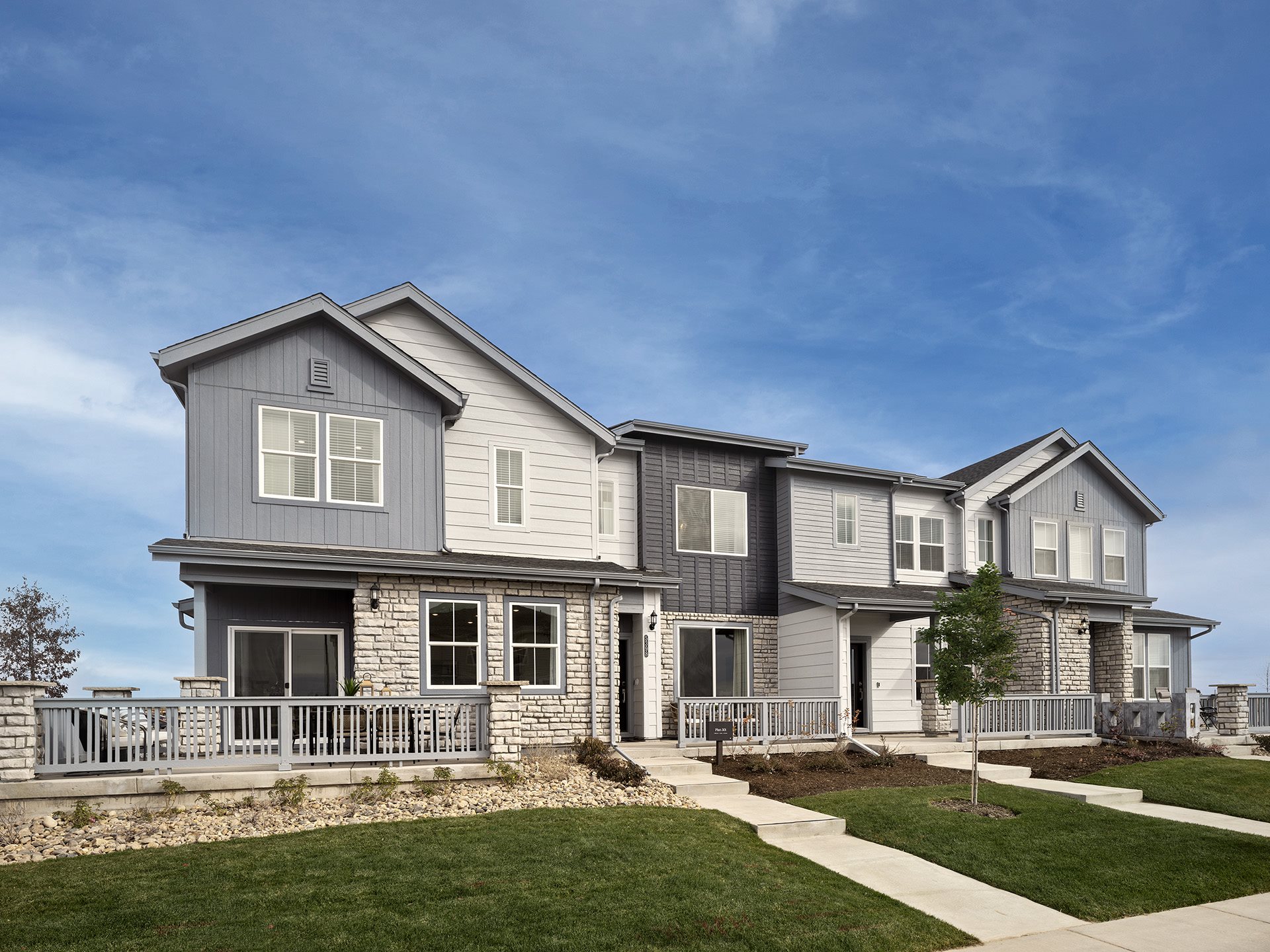 Lennar Timnath Lakes Exterior