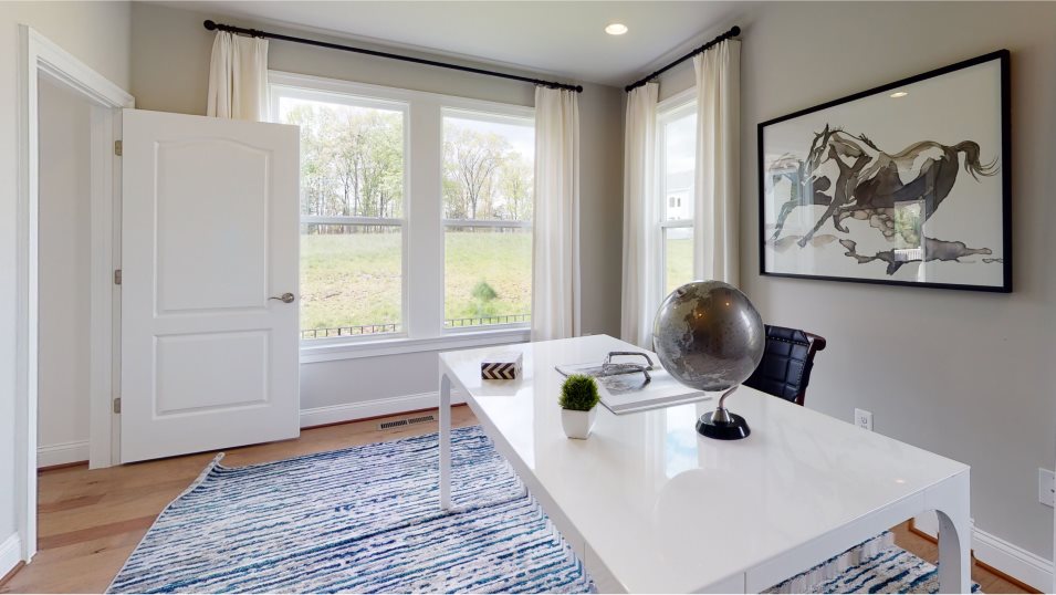 MacArthur home Office 2