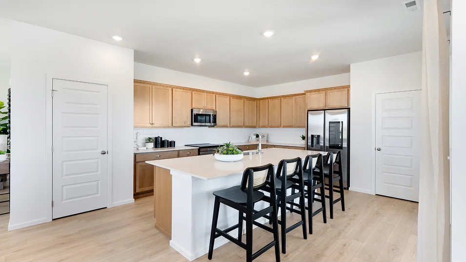 2129 Sedona Kitchen 1of2 F1