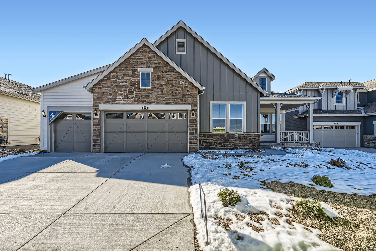 3856 Treadway Pt Exterior Front