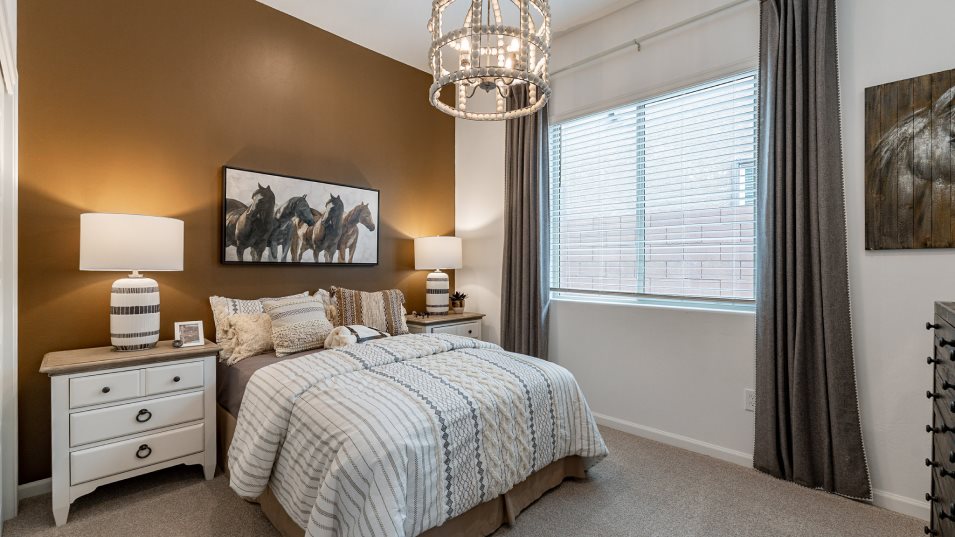 Aurora Bedroom 3