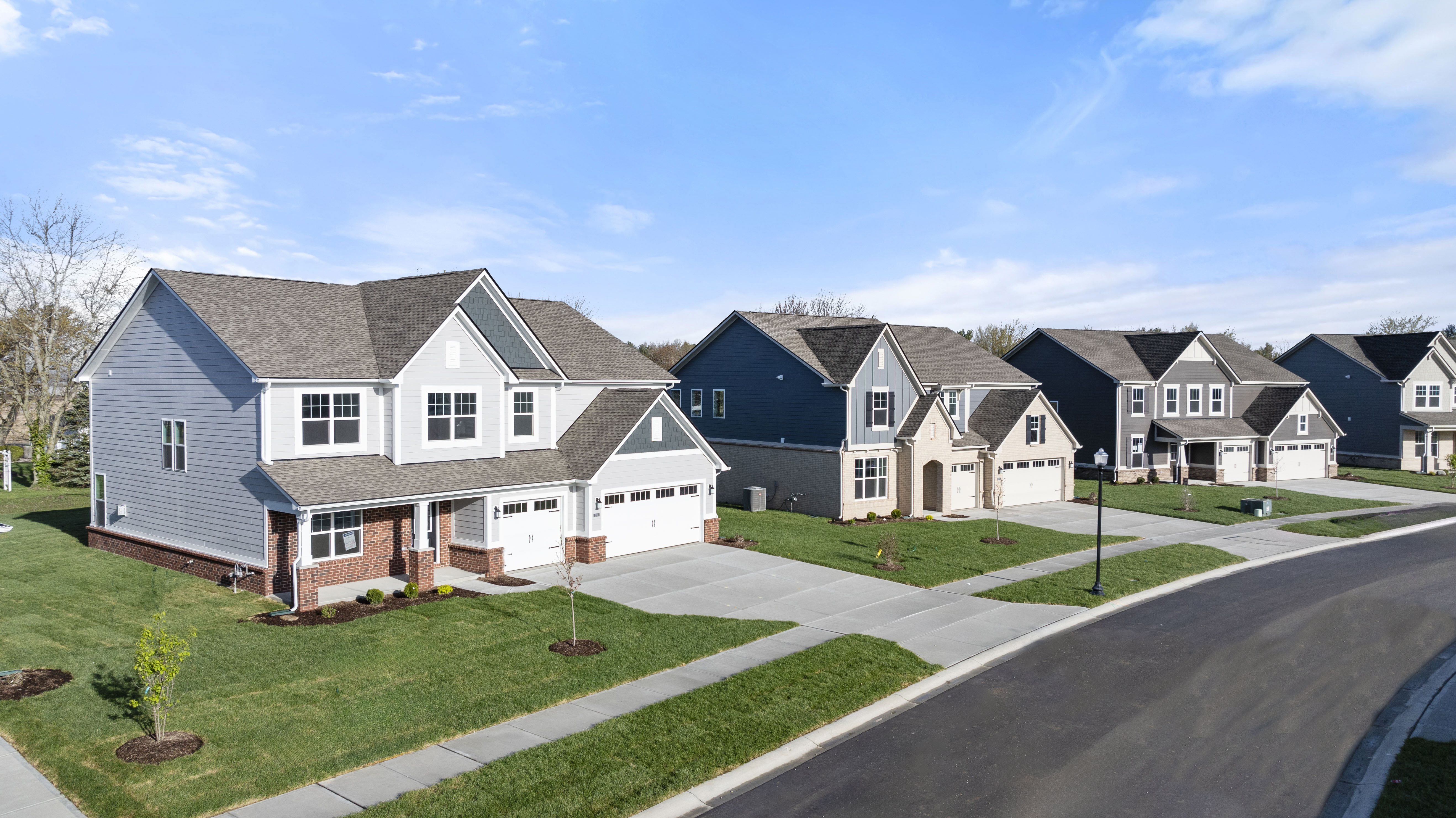IND_ElmwoodEstates_Pic_Streetscape_HeroImage