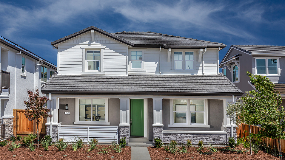 Hawthorn Hills Lagoon Valley Res6 Exterior 1of2