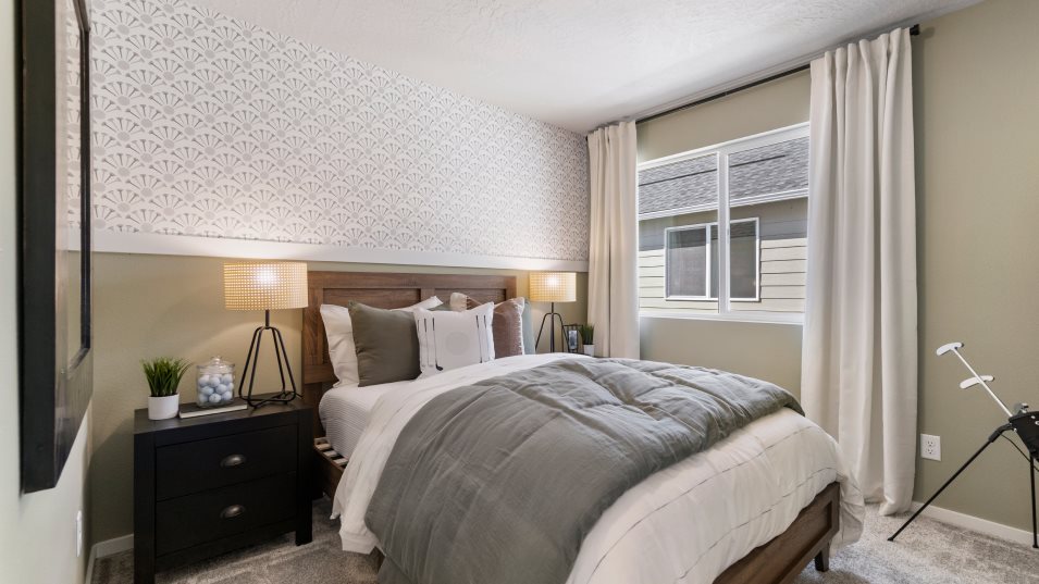 Goldenwood Bedroom 3