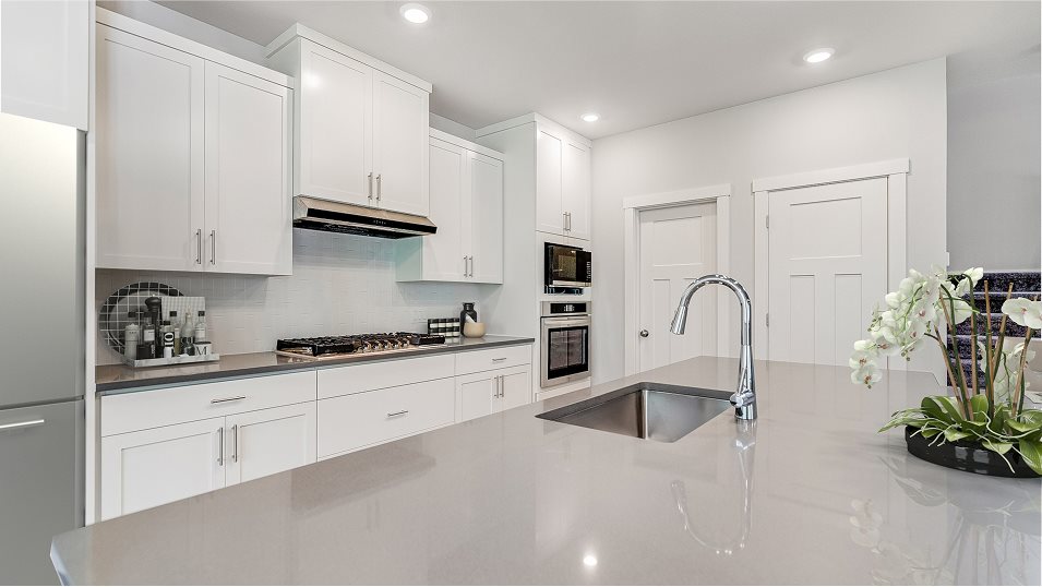 Cambridge kitchen counter