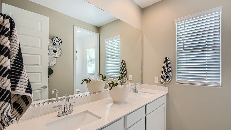 3526 Carlsbad Bath2 F2 Base4