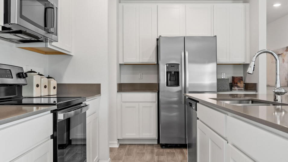 1450 Annapolis Kitchen 3of3 F1 7 8 25