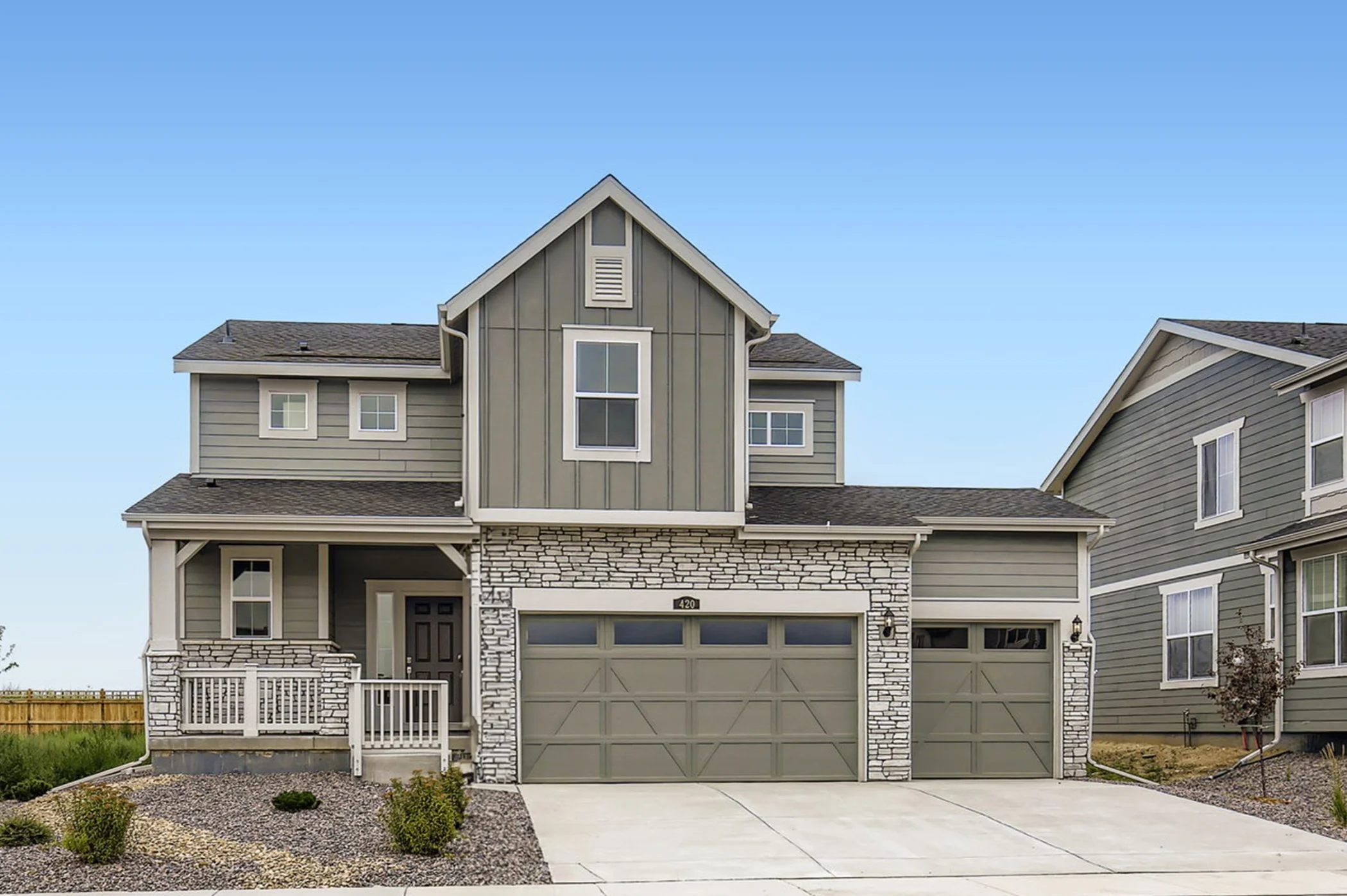 420 Donna Ln Exterior Front