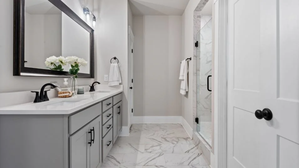 owners bathroom