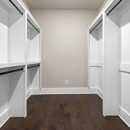 owners walk in closet
