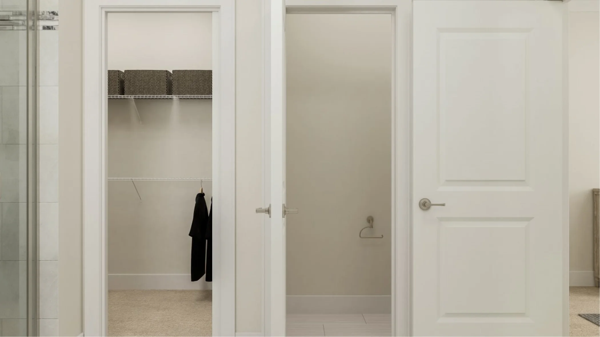 Savannah Owners suite walk-in closet