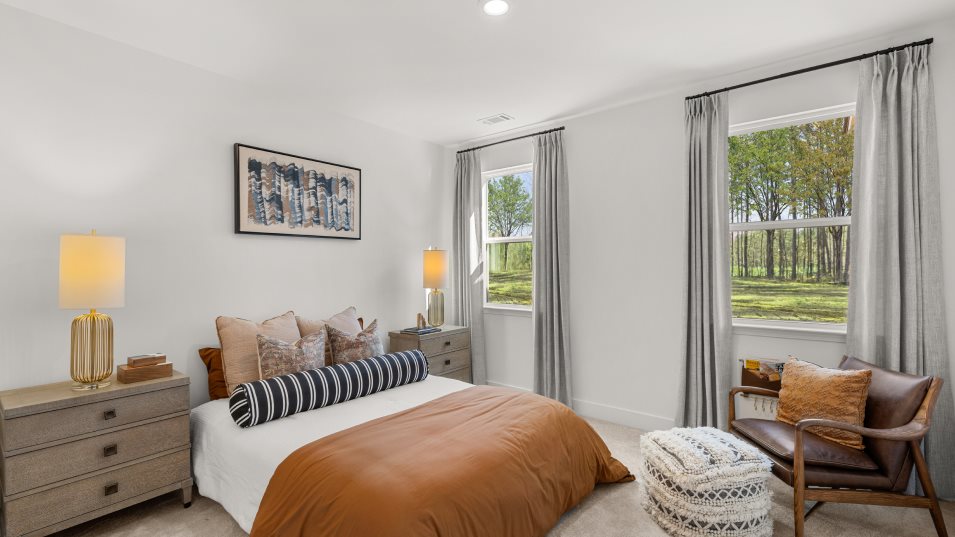 Fairmont Bedroom 5