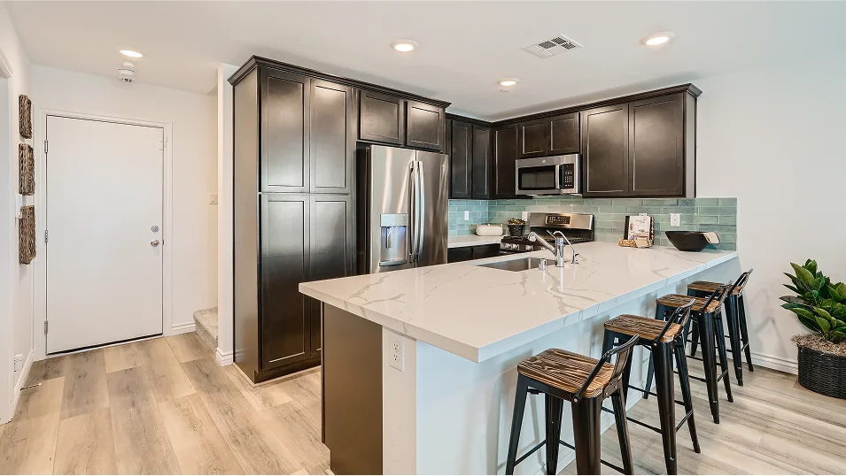 1407 Caden Kitchen 2of3 F1