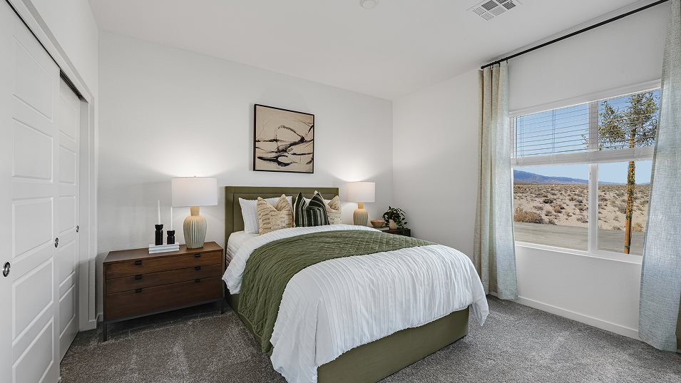 Gideon Next Gen® Suite Bedroom