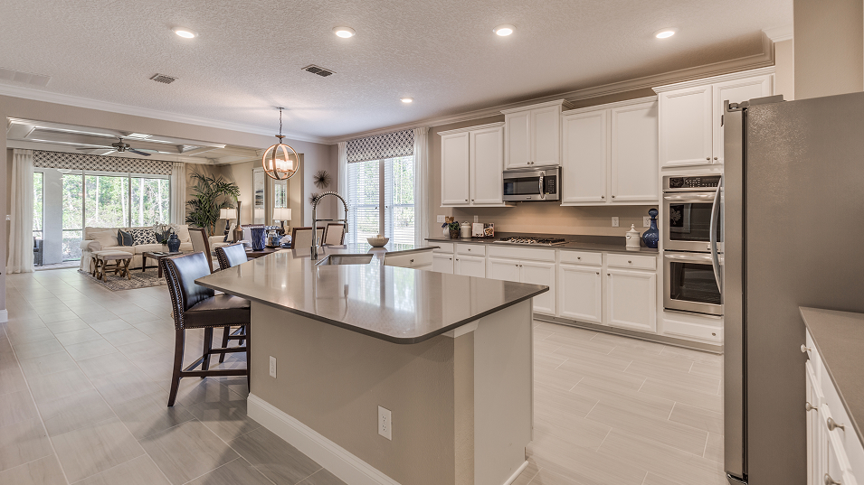 3398 Kingsley Kitchen1 F1 7 30 35