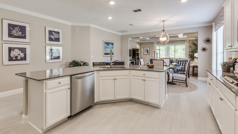 3398 Kingsley Kitchen2 F1 7 30 35