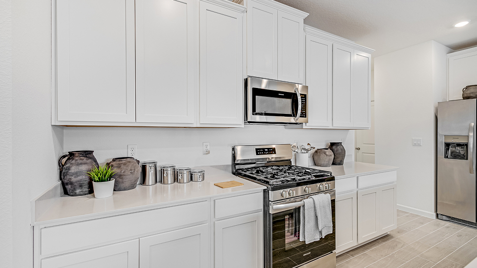 3539 Sienna Kitchen 7of8 F1 9 22 25