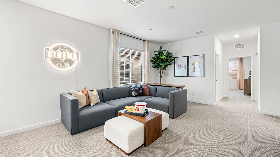 2670 Carol Loft 2of3 F2