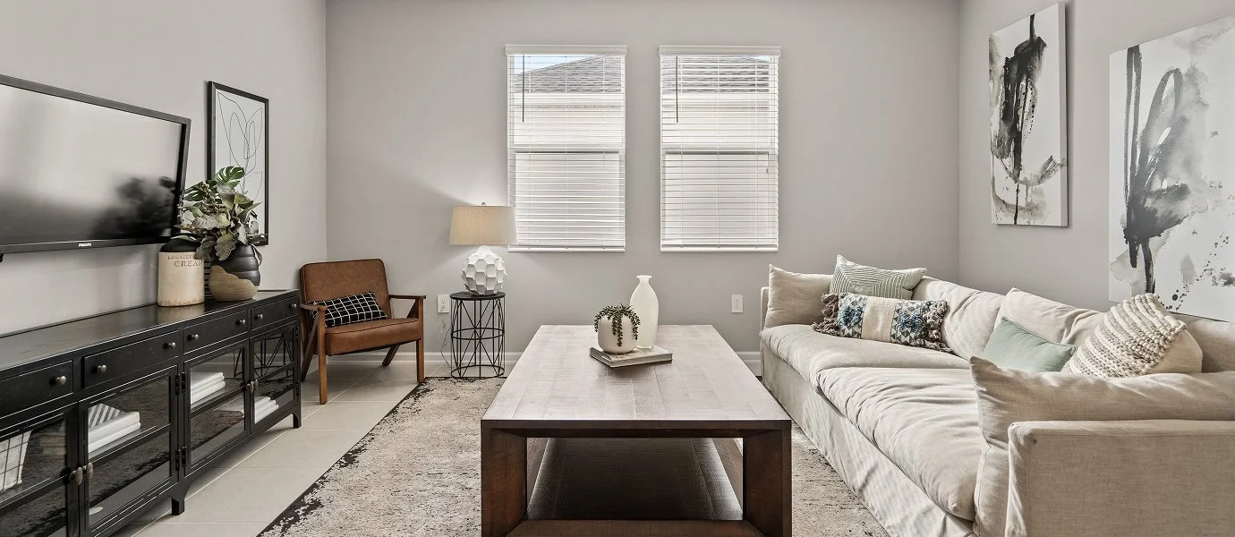 Danali family room