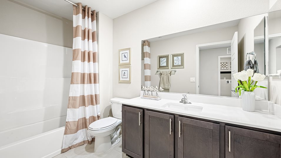 Caden Bathroom 2