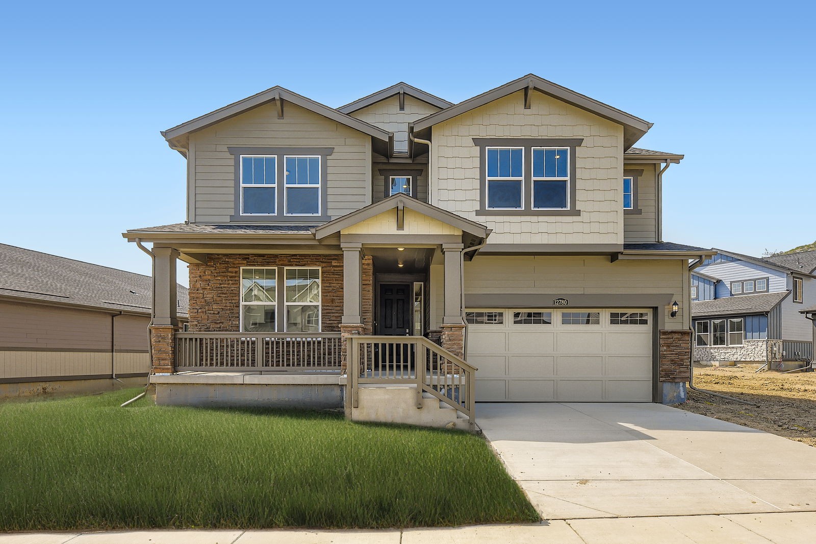 12780 W Glasgow Pl Exterior Front