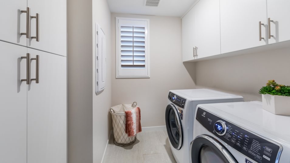 Laundry interior