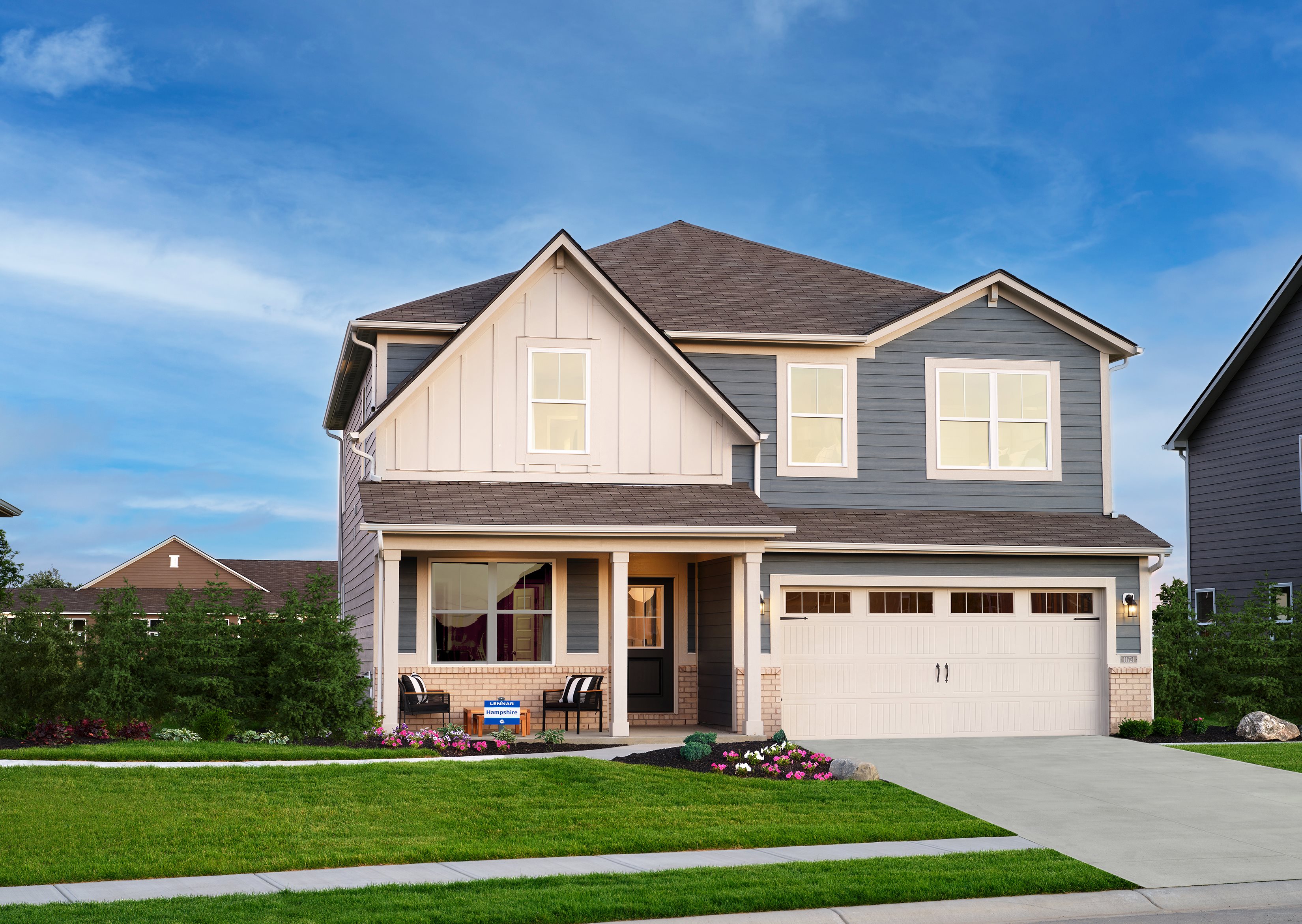 Lennar_ Brooks Farm_Hampshire_Exterior_DrivewayDaylight